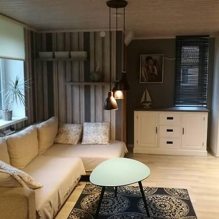 Quiet Place With Garden Studio Apartment 塔林 外观 照片